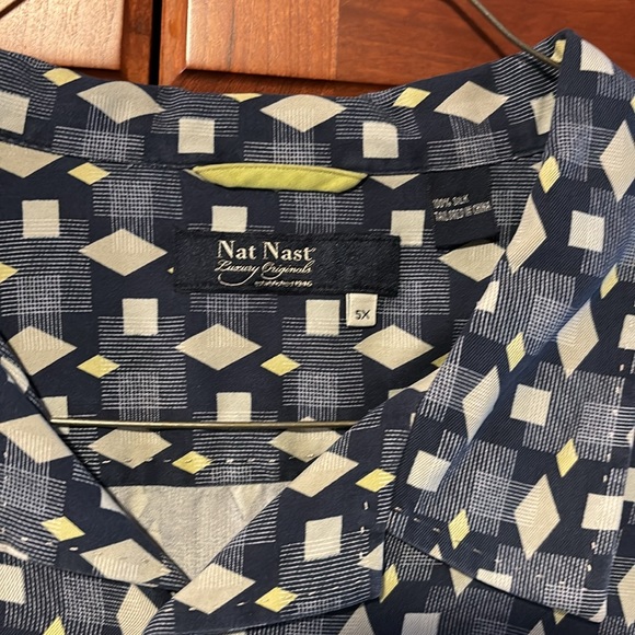 Nat Nast men’s 100% silk button down shirt w/pocket. Size 5X. Beautiful. - Picture 2 of 4